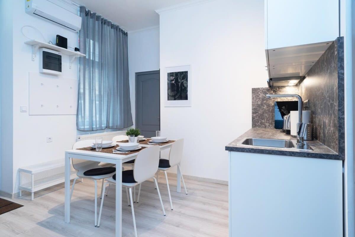 Ideal New Apartment In The Center บูดาเปสต์ ภายนอก รูปภาพ